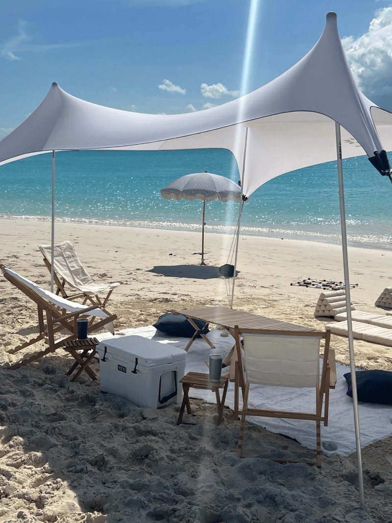 Deluxe Coral Cabana